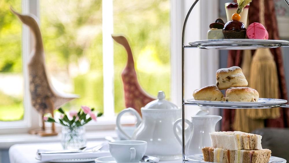 The Alfriston Hotel Екстериор снимка