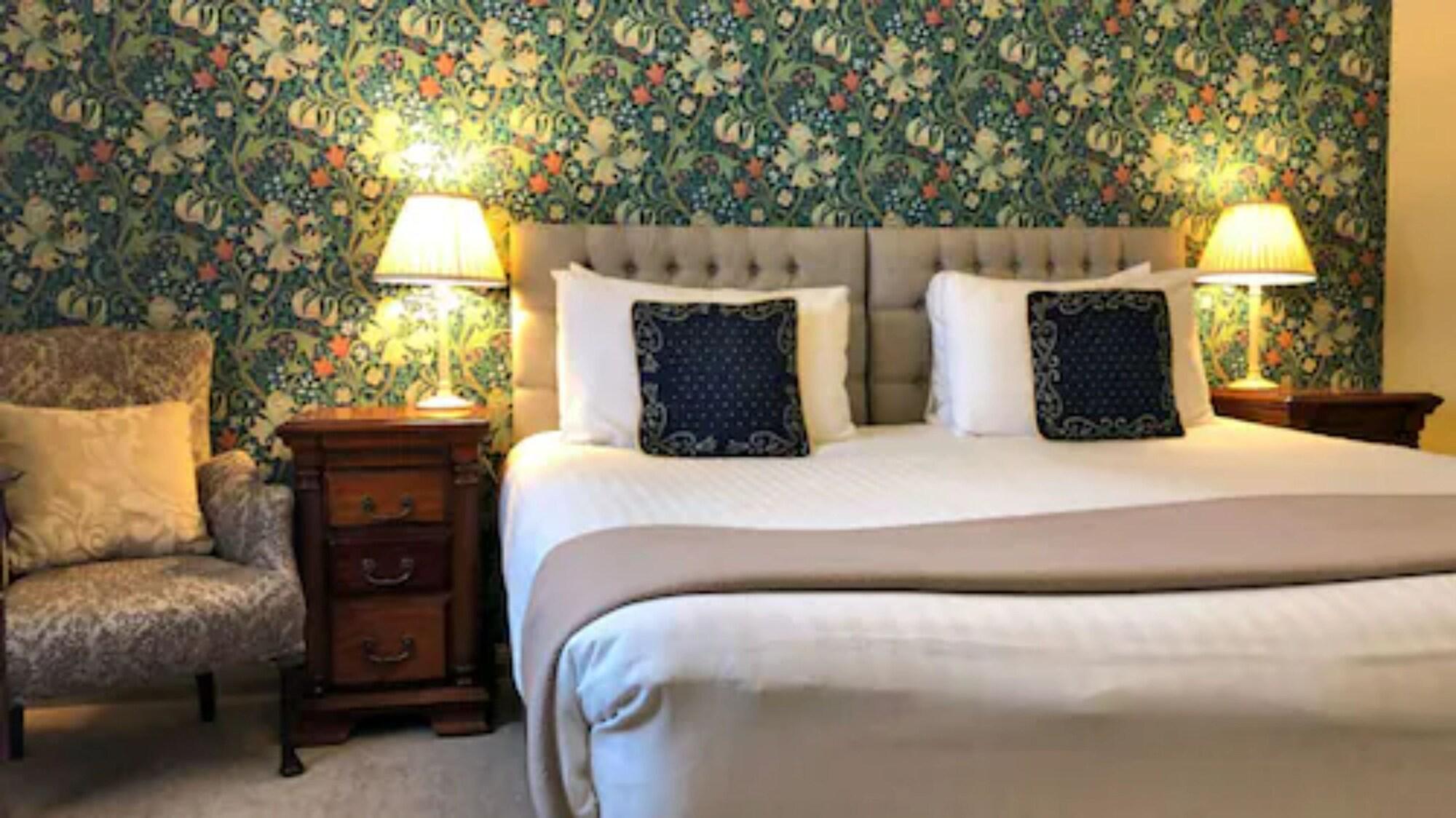 The Alfriston Hotel Екстериор снимка