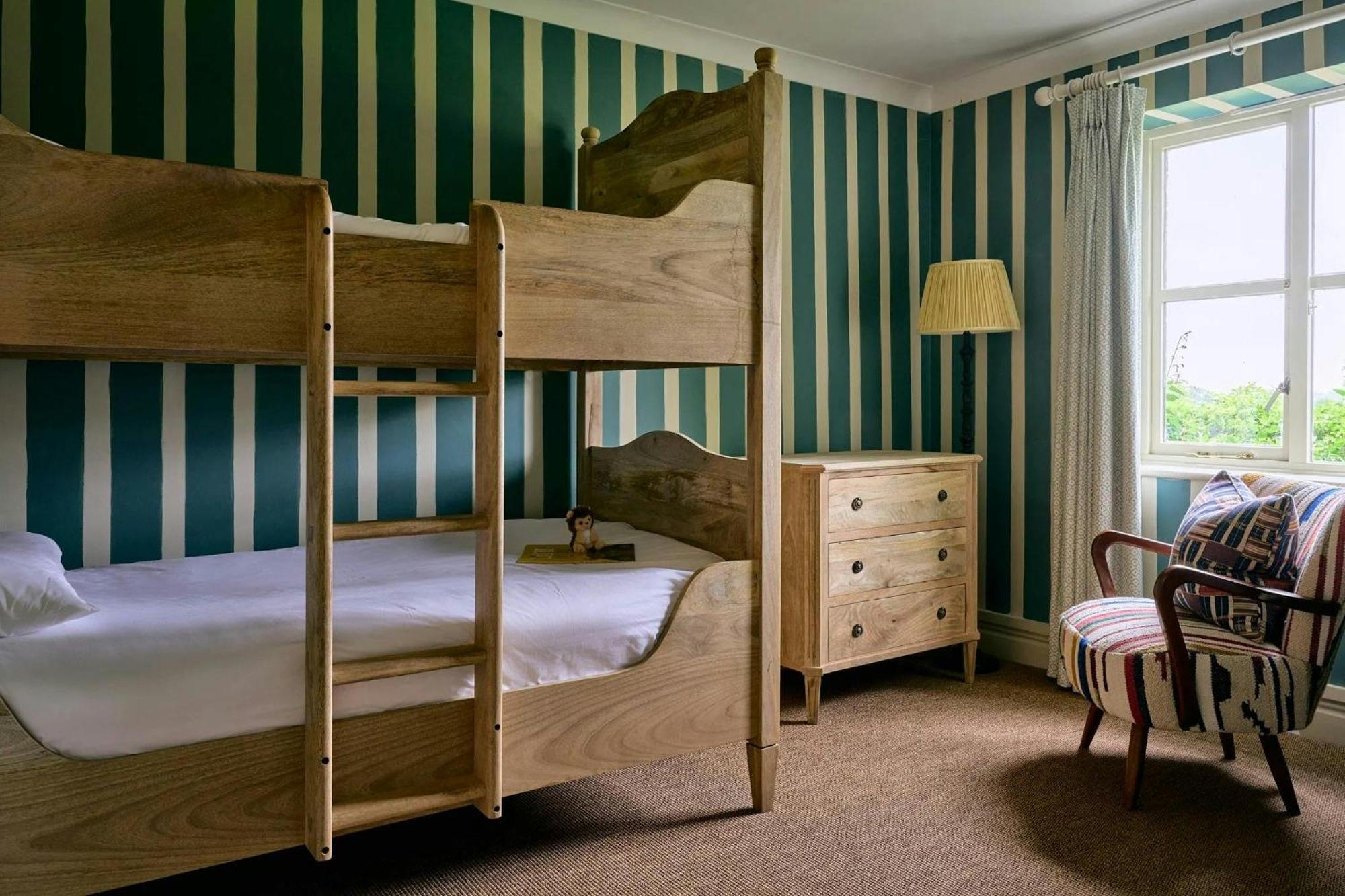 The Alfriston Hotel Екстериор снимка
