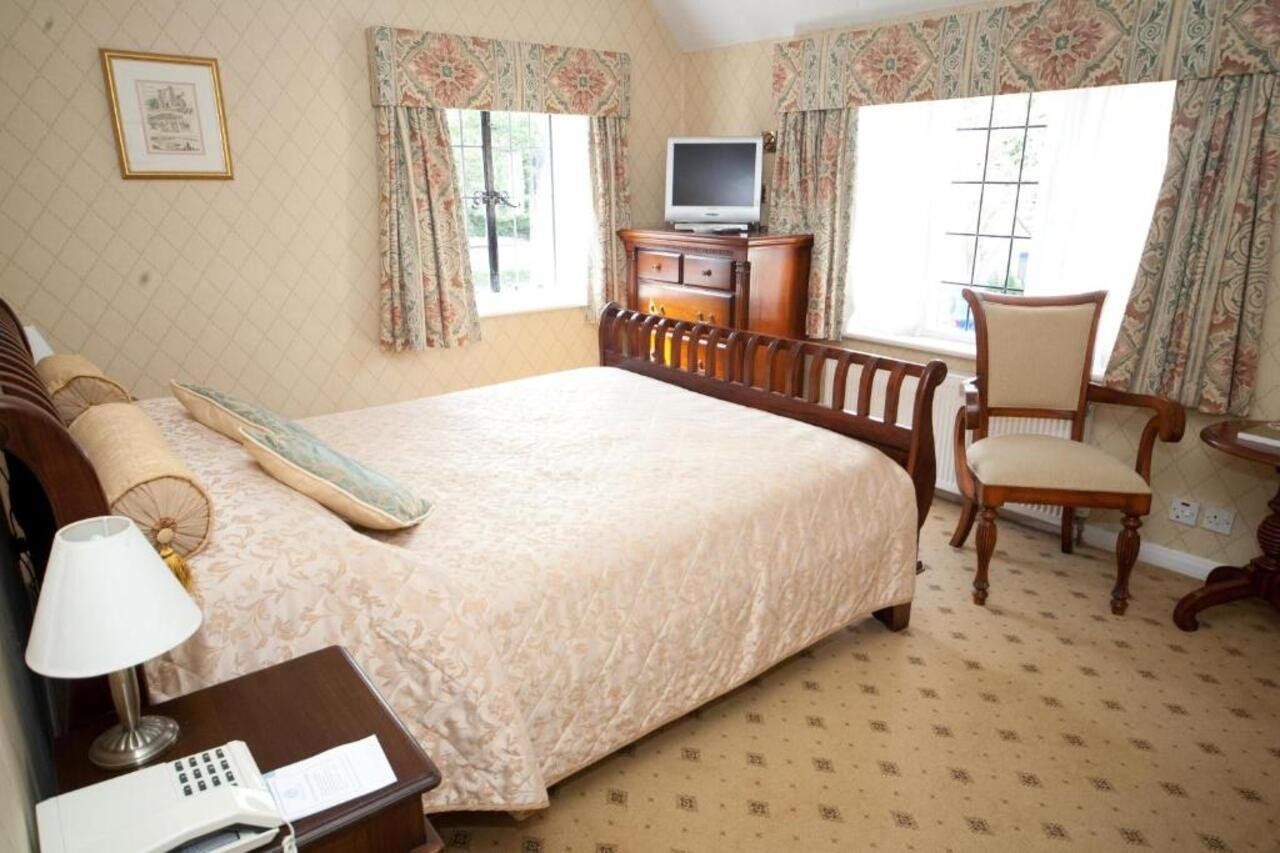 The Alfriston Hotel Екстериор снимка