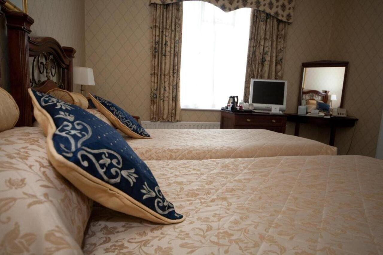 The Alfriston Hotel Екстериор снимка